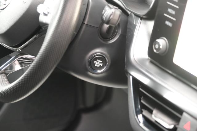 Skoda Kamiq Moon Wei&szlig; 