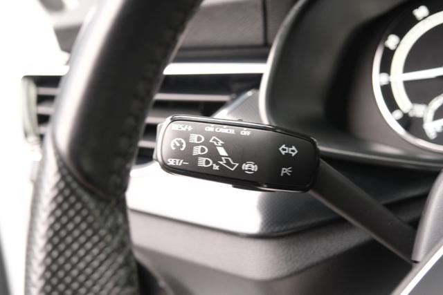 Skoda Kamiq Moon Wei&szlig; 