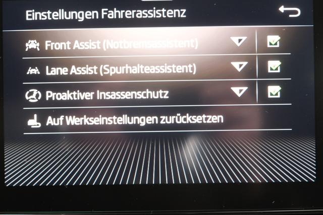 Skoda Kamiq Moon Wei&szlig; 