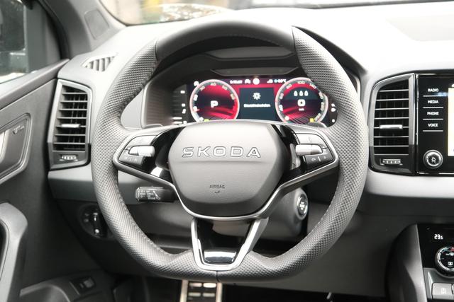 Skoda Karoq Sportline Graphite Grau 