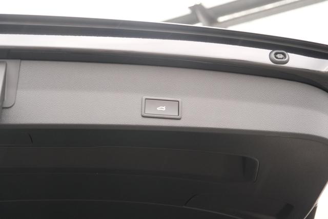 Cupra Ateca Magic Schwarz 