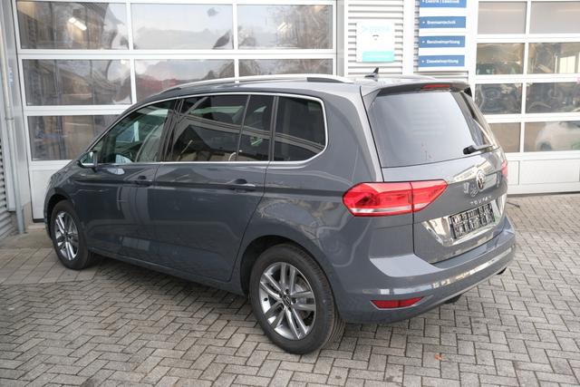 VW Touran 1.5 TSI DSG Delfingrau 