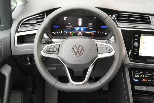 VW Touran 1.5 TSI DSG Delfingrau 