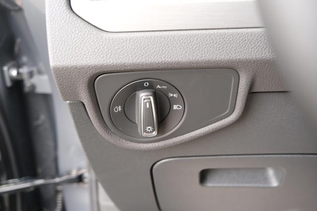 VW Touran 1.5 TSI DSG Delfingrau 