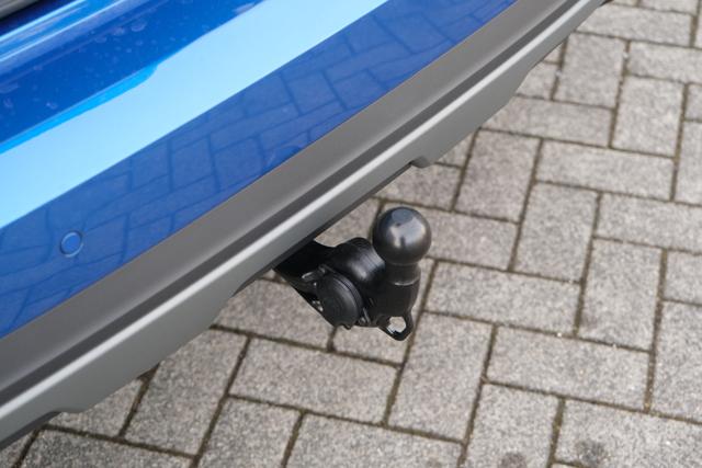 Skoda Kamiq Selection Race Blau 