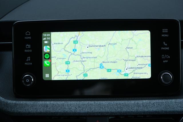 Skoda Kamiq Selection Race Blau 