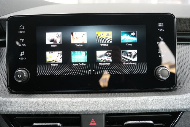 Skoda Kamiq Selection Race Blau 