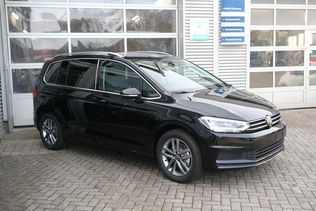 VW Touran 1.5 TSI DSG Grenadilschwarz 