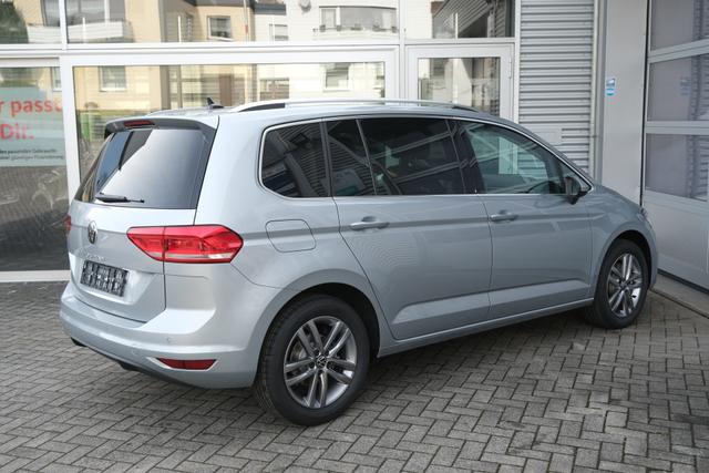 VW Touran Oyster Silber Metallic 