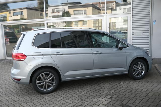 VW Touran Oyster Silber Metallic 