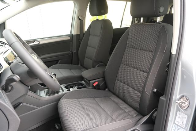 VW Touran Oyster Silber Metallic 