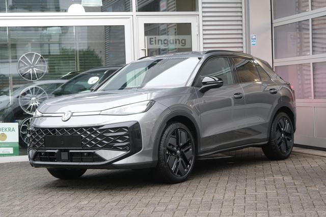 VW T-Roc 1.5 eTSI R-Line Wolf Grey 