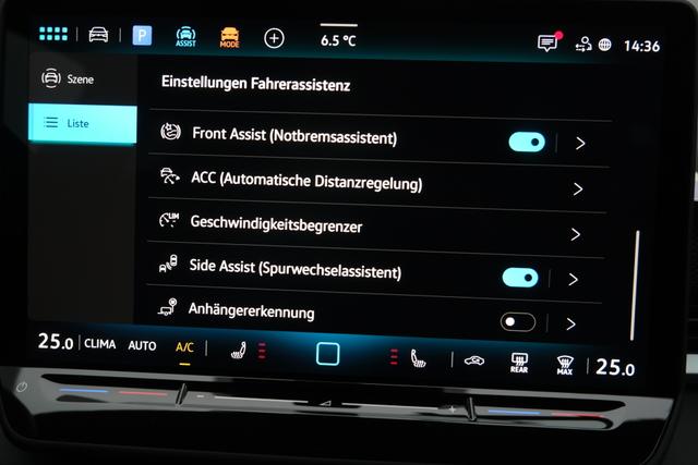 VW T-Roc 1.5 eTSI R-Line Wolf Grey 