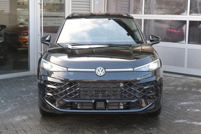 VW T-Roc eTSI R-Line 