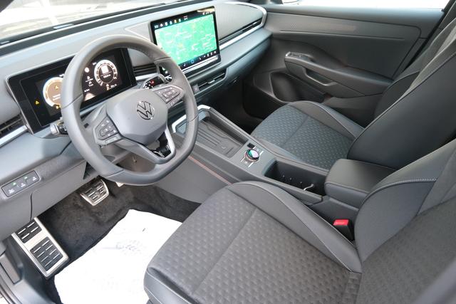 VW T-Roc eTSI R-Line 