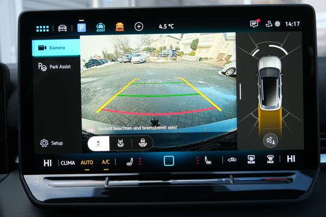 VW T-Roc eTSI R-Line 