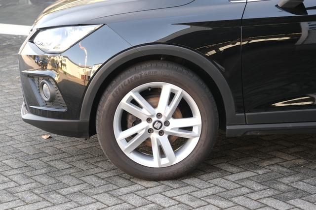 Seat Arona FR Midnight Schwarz 