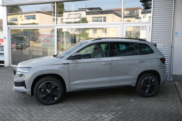 Skoda Karoq 1.5 TSI DSG Sportline AHK Matrix Assistenzpaket Plus Kamera 