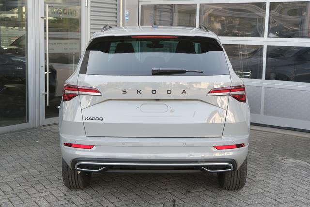 Skoda Karoq 1.5 TSI DSG Sportline AHK Matrix Assistenzpaket Plus Kamera 