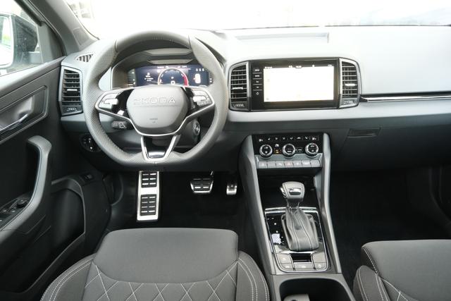 Skoda Karoq 1.5 TSI DSG Sportline AHK Matrix Assistenzpaket Plus Kamera 