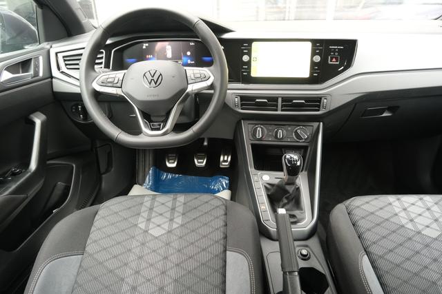 VW Taigo R-Line Rauchgrau 