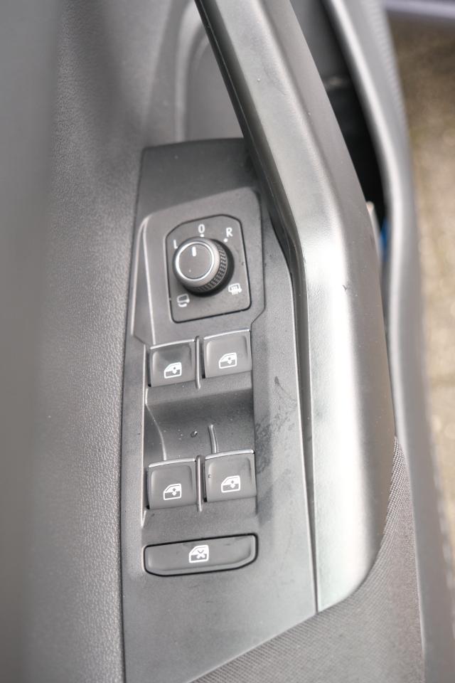 VW Taigo R-Line Rauchgrau 