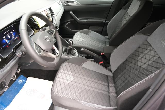 VW Taigo R-Line Rauchgrau 