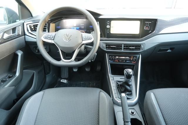 VW Polo Rauchgrau Life 