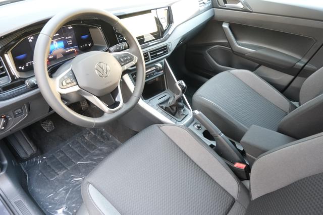 VW Polo Rauchgrau Life 