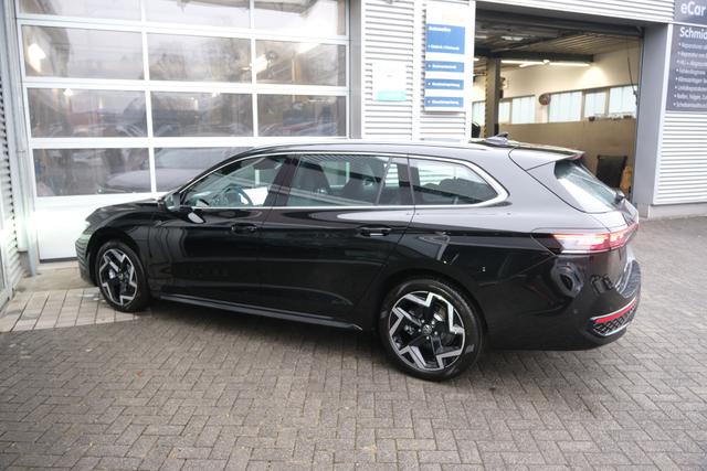 VW Passat Variant R-Line 