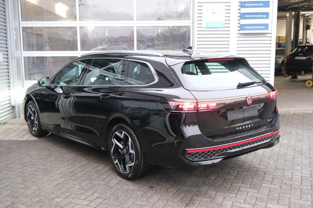VW Passat Variant R-Line 