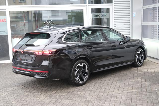 VW Passat Variant R-Line 