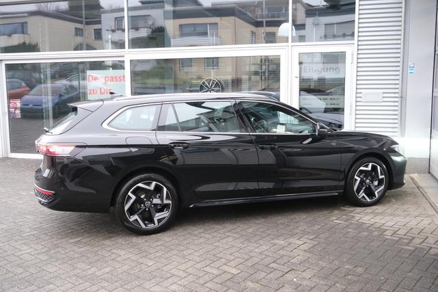 VW Passat Variant R-Line 