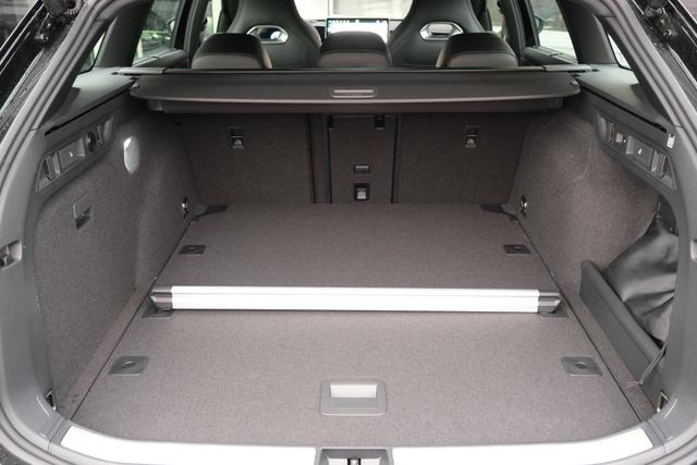 VW Passat Variant R-Line 