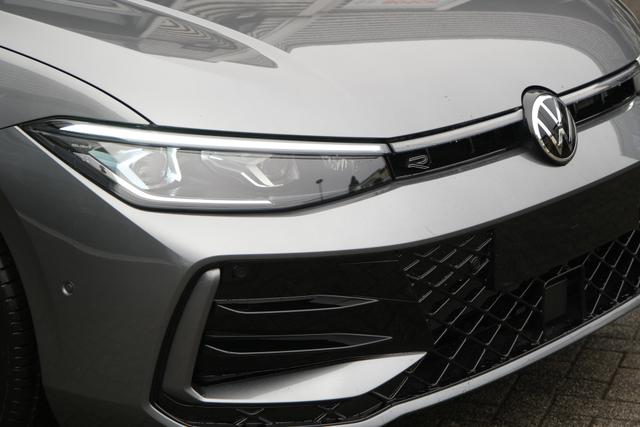 VW Passat Variant R-Line 