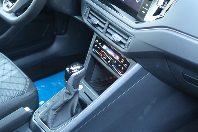 VW Taigo R-Line Rauchgrau 