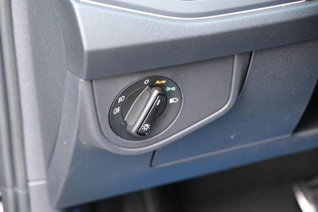 VW Taigo R-Line Rauchgrau 