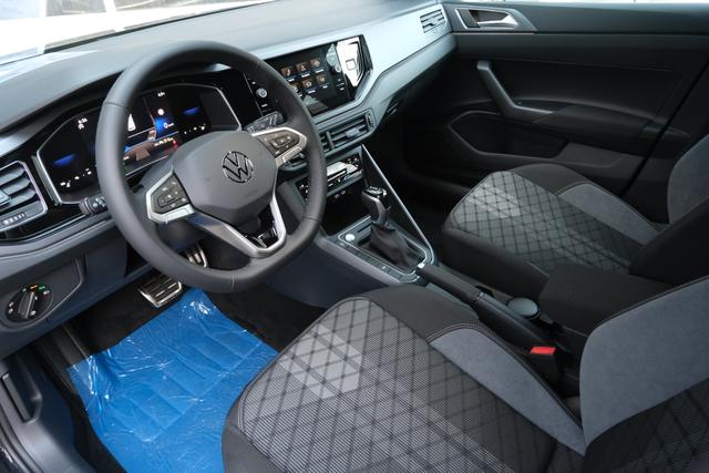 VW Taigo R-Line Rauchgrau 