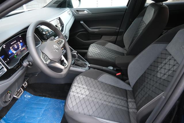 VW Taigo R-Line Rauchgrau 