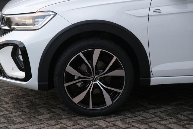 VW Taigo R-Line Pure White 