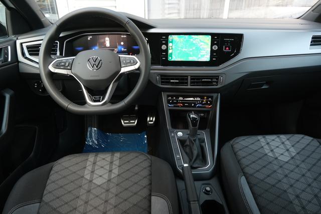 VW Taigo R-Line Pure White 