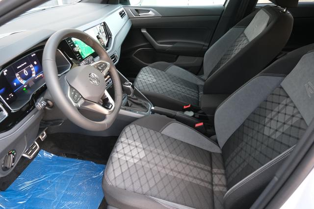 VW Taigo R-Line Pure White 