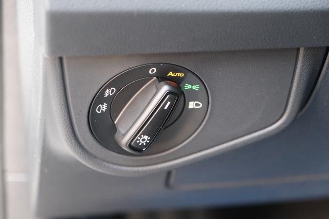 VW Taigo R-Line Pure White 