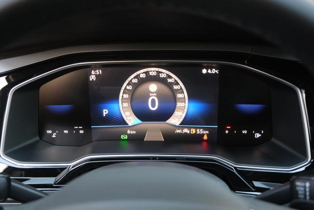 VW Taigo R-Line Pure White 