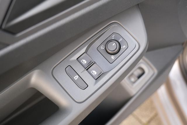 VW Caddy eHybrid Mojave Beige 