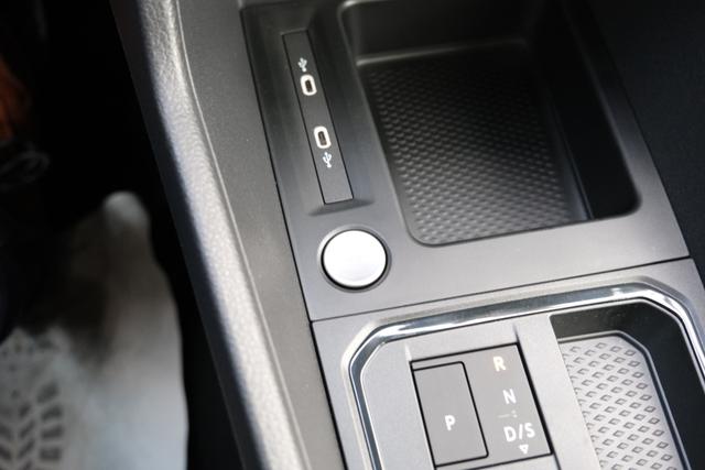 VW Caddy eHybrid Mojave Beige 