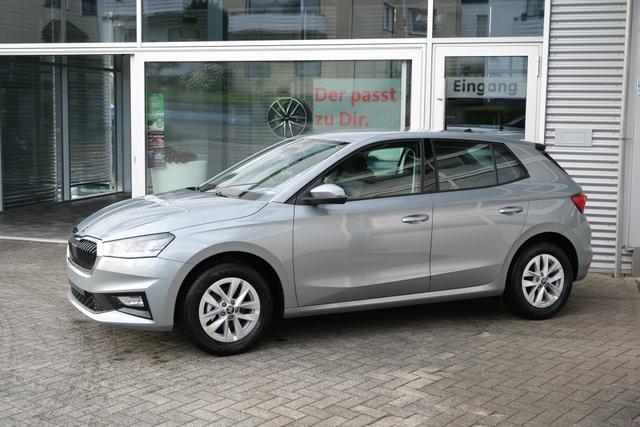 Skoda Fabia Diamond Silver Metallic 