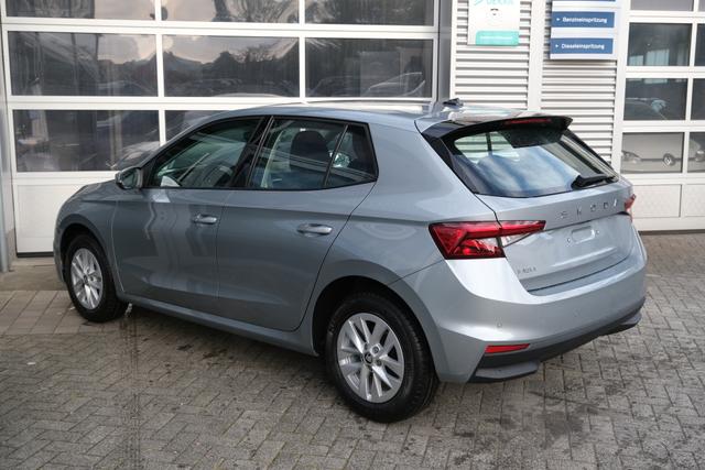 Skoda Fabia Diamond Silver Metallic 