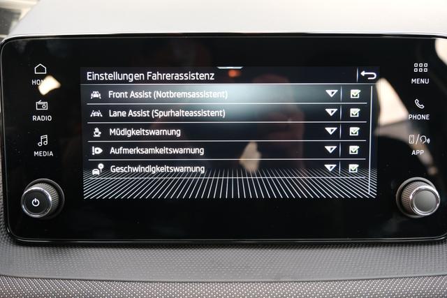 Skoda Fabia Selection 1.0 LED Kamera App-Navi PDC Winterpaket 