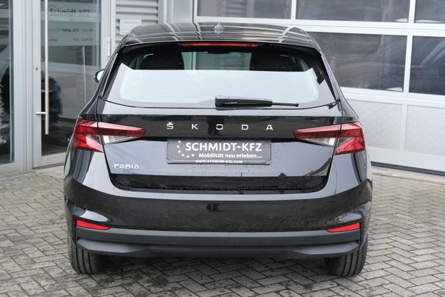 Skoda Fabia Selection Schwarz 